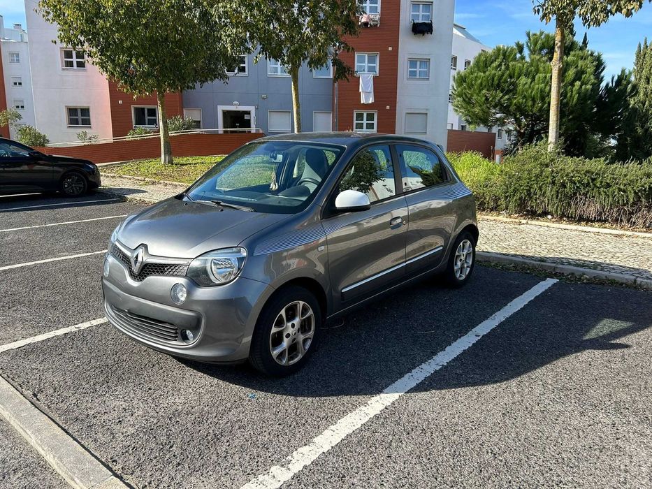 Renault Twingo RENAULT TWINGO 1.0 SCE LIMITED - 17