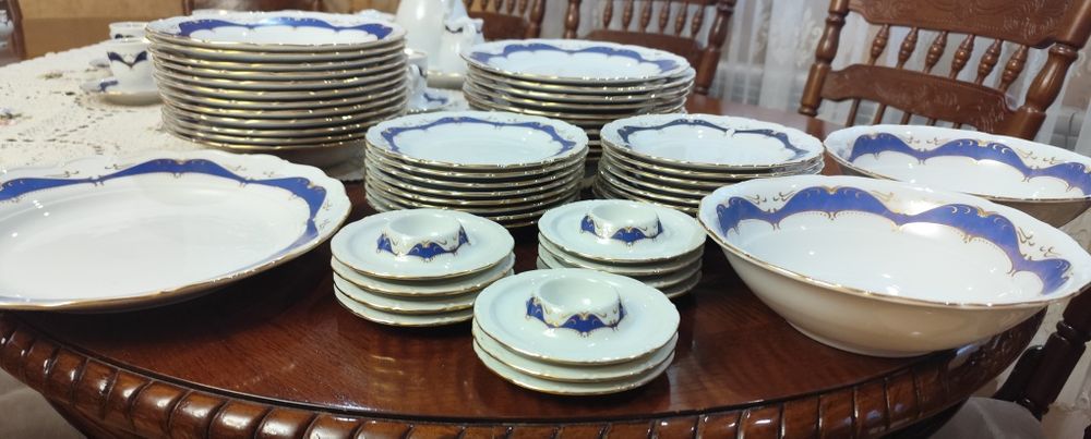 Фарфоровий столовий сервіз Moritz Zdekauer