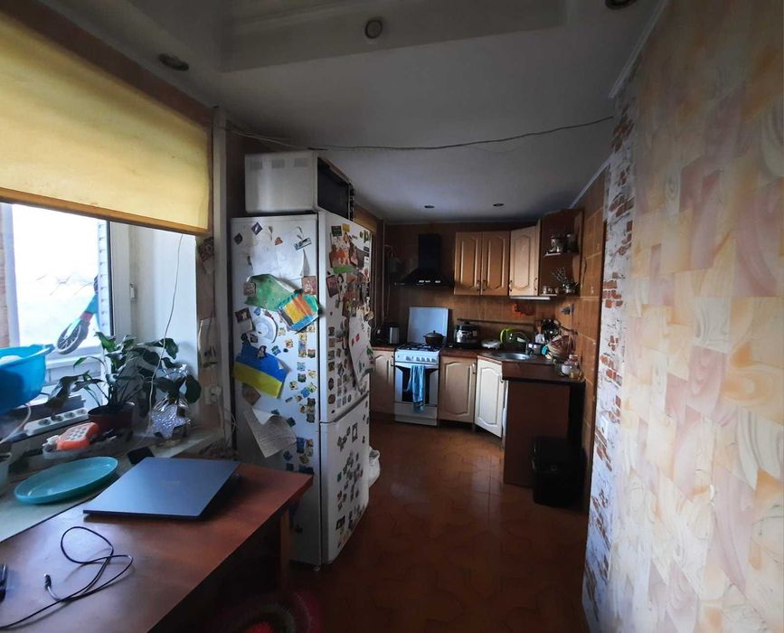 СРОЧНО__3-к кв. в хорошем состоянии в тихом спальном р-не__СУПЕРЦЕНА