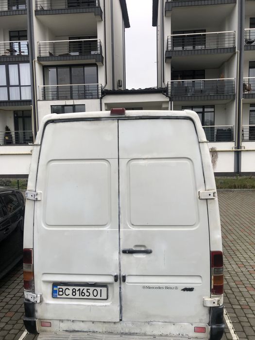 Мерседес Спрінтер  2.9 Mercedes Sprinter 2.9. 210