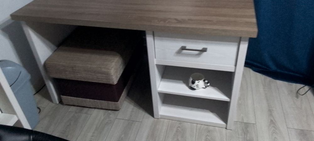 Biurko +fotel sprzedam