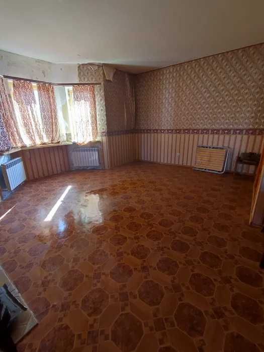 (13)  Продам красивый большой дом