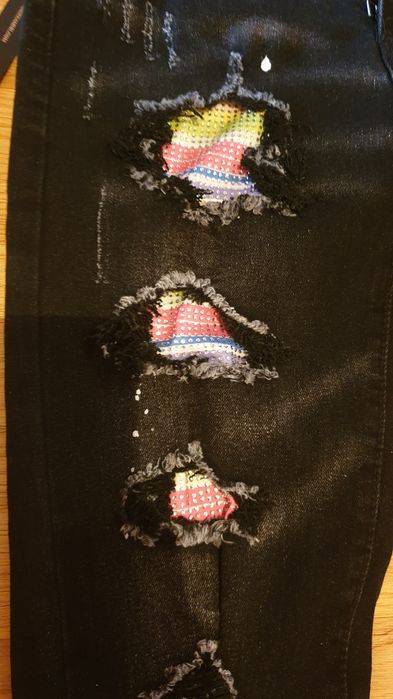 Piękne spodnie AMIRI JEANS