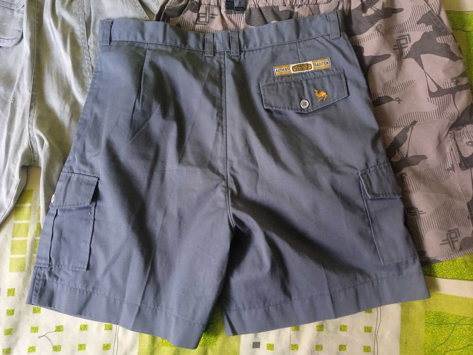 Шорти чоловічі Hugo Boss Camel