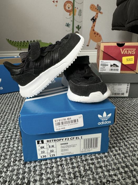 Красовки детские Adidas размер 22  (6К)