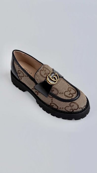 Лофери мокасини жіночі Gucci Lug Sole Loafer with Double G
