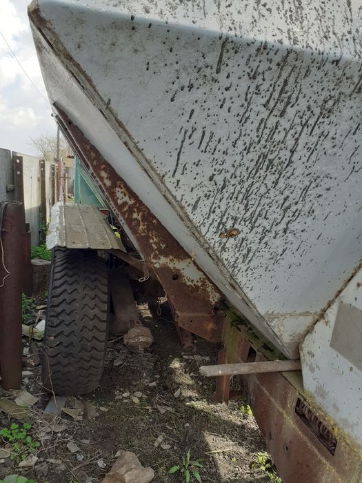 Продам прицеп 9т