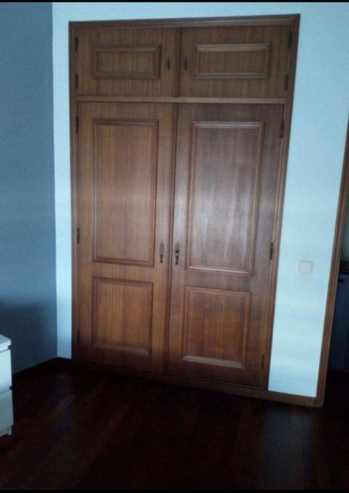 Quarto para Casal ao Monte dos  Burgos para início do mês de fevereiro