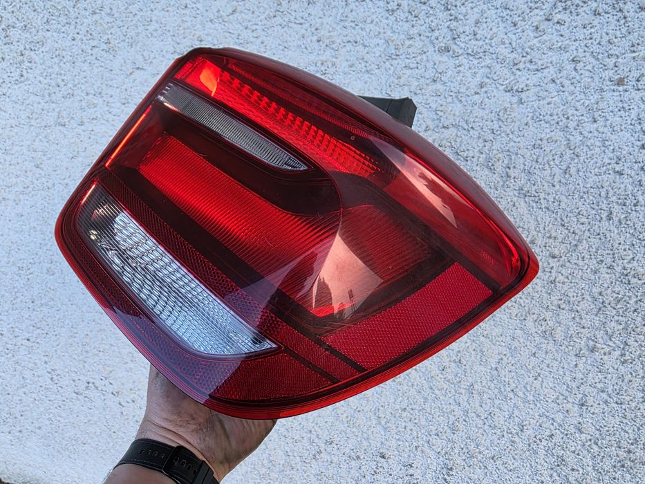 Farolim direito BMW F20 Pre LCI Original