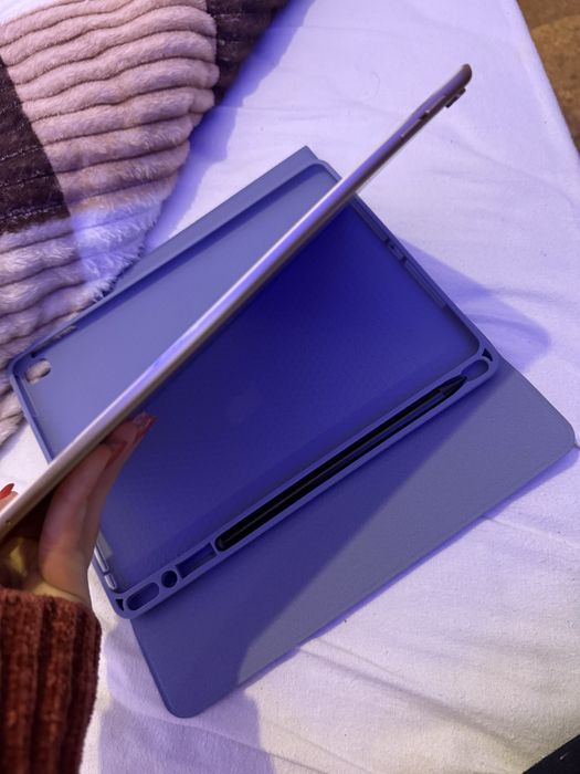 iPad Pro 10.5 em bom estado + capa e carregador