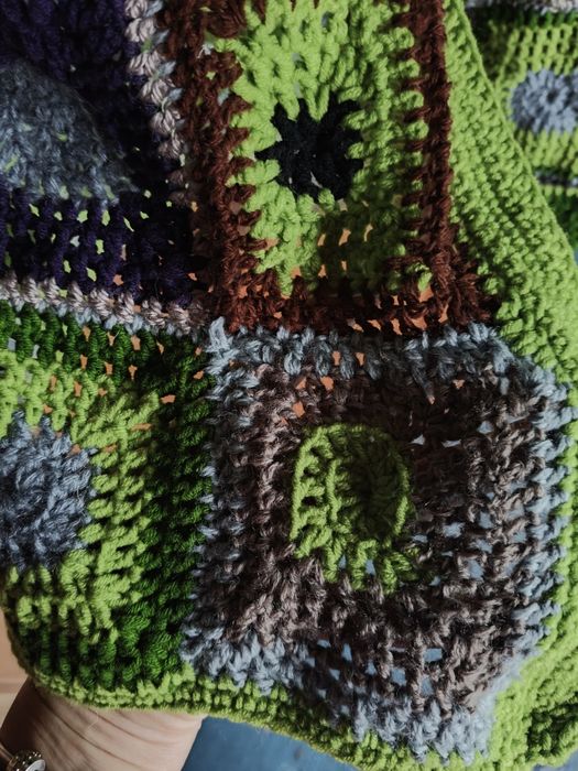 Sweter ręcznie robiony szydełko. Nowy.