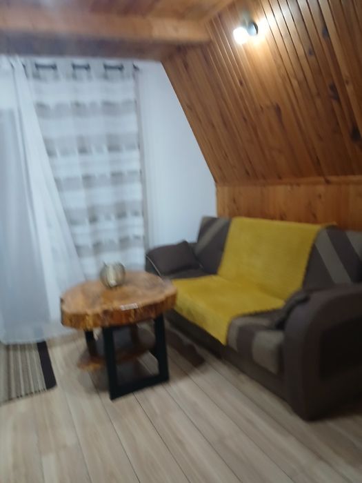 Domek nad jeziorem