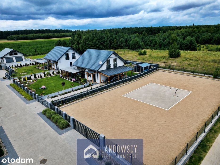 Dom blisko lasu I Dąbrowa