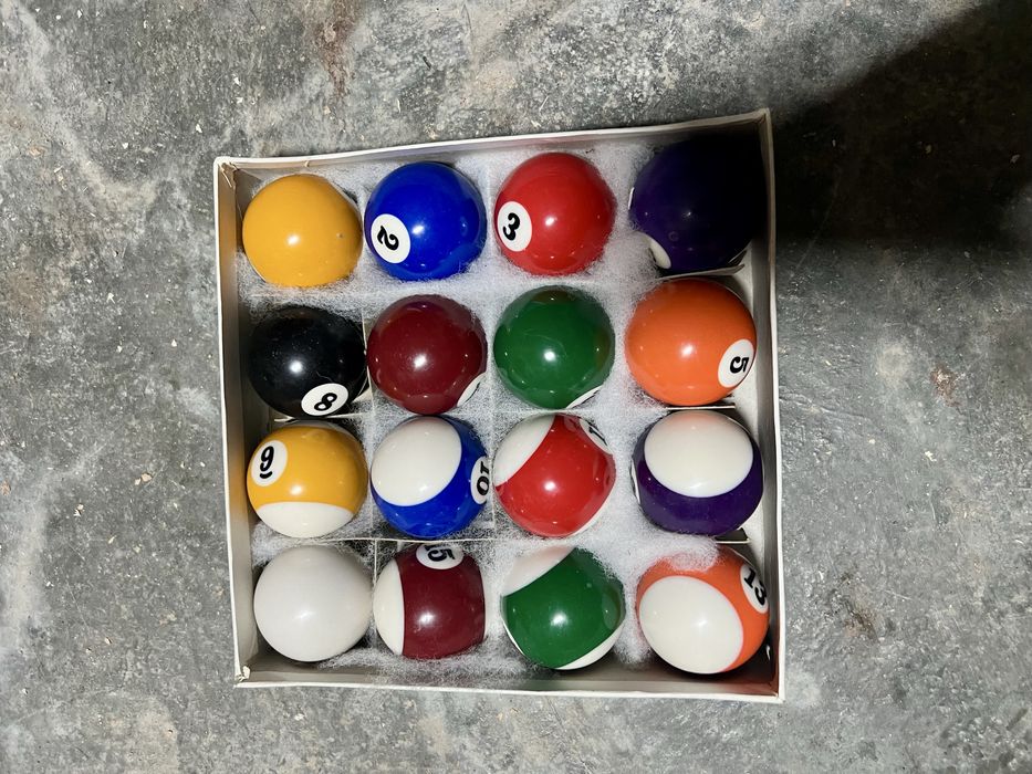 Conjunto de bolas de bilhar novo