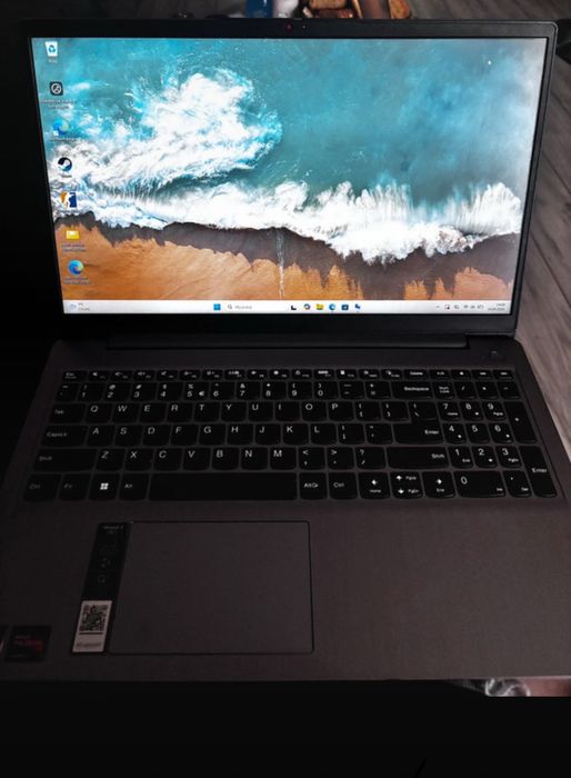 Laptop lenovo lekki fajny