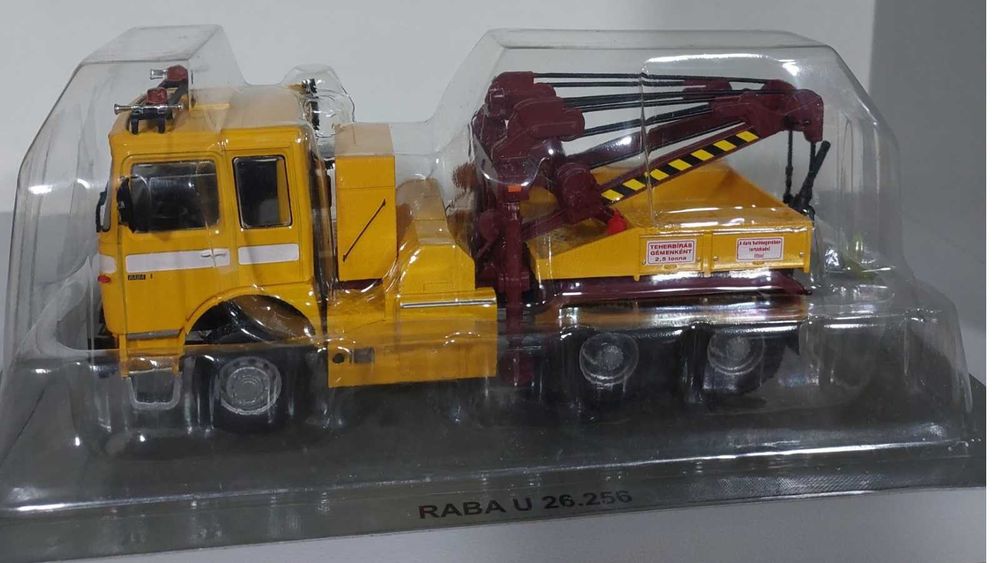 Колекційні масштабні металеві моделі вантажних автомобілів 1/43 (2)