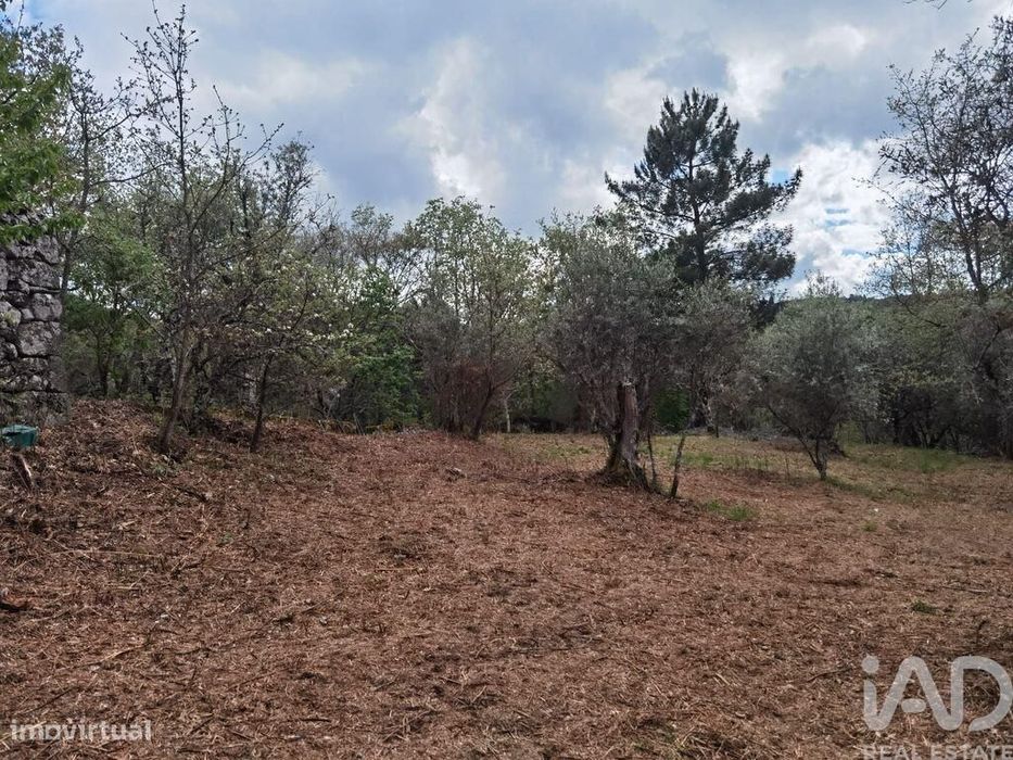 Casa de Campo em Aldeias e Mangualde da Serra de 40,00 m2