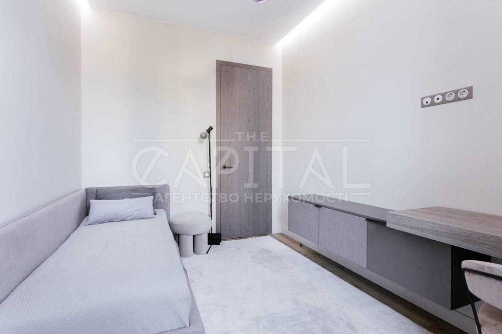 Продаж / Квартира / 70 м2 / ЖК 38 Перлина / Голосіївський район