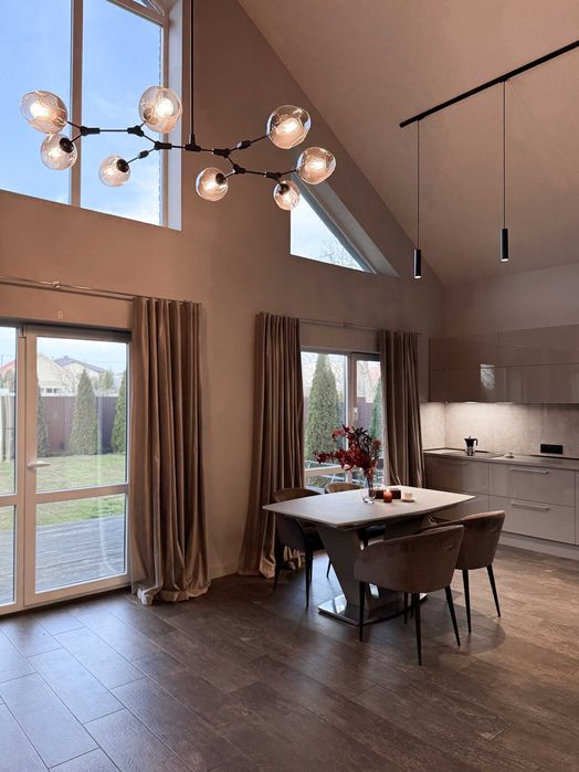 Будинок з ремонтом на 160 м2, 6 соток + відео. Від власника.