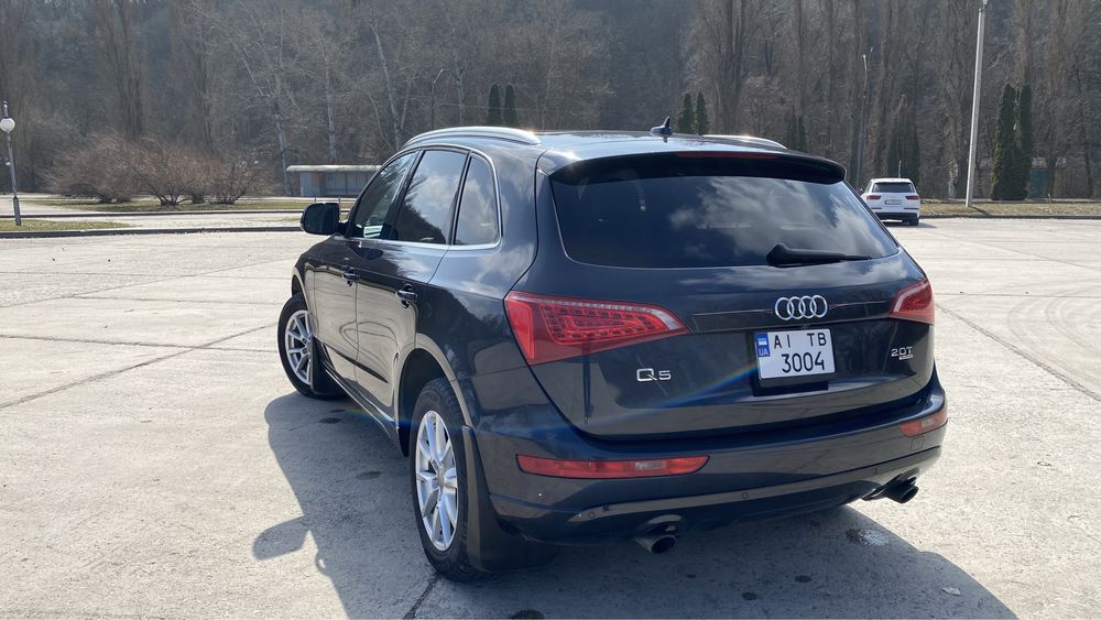 Audi q5 2012(2013 США) Ауді ку5