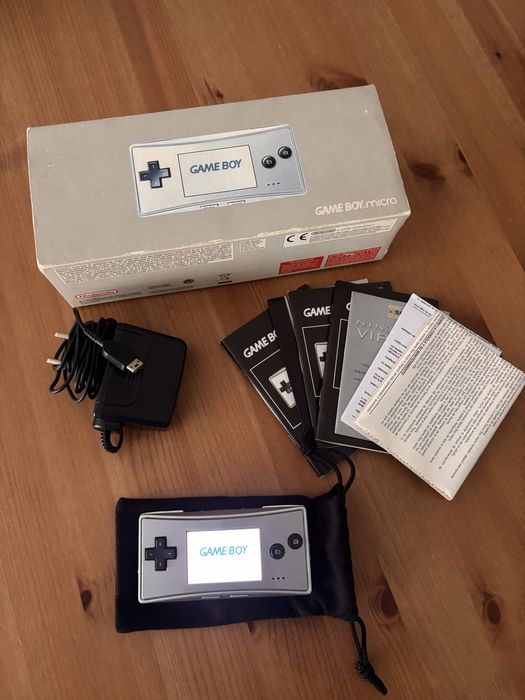 Gameboy Micro em caixa