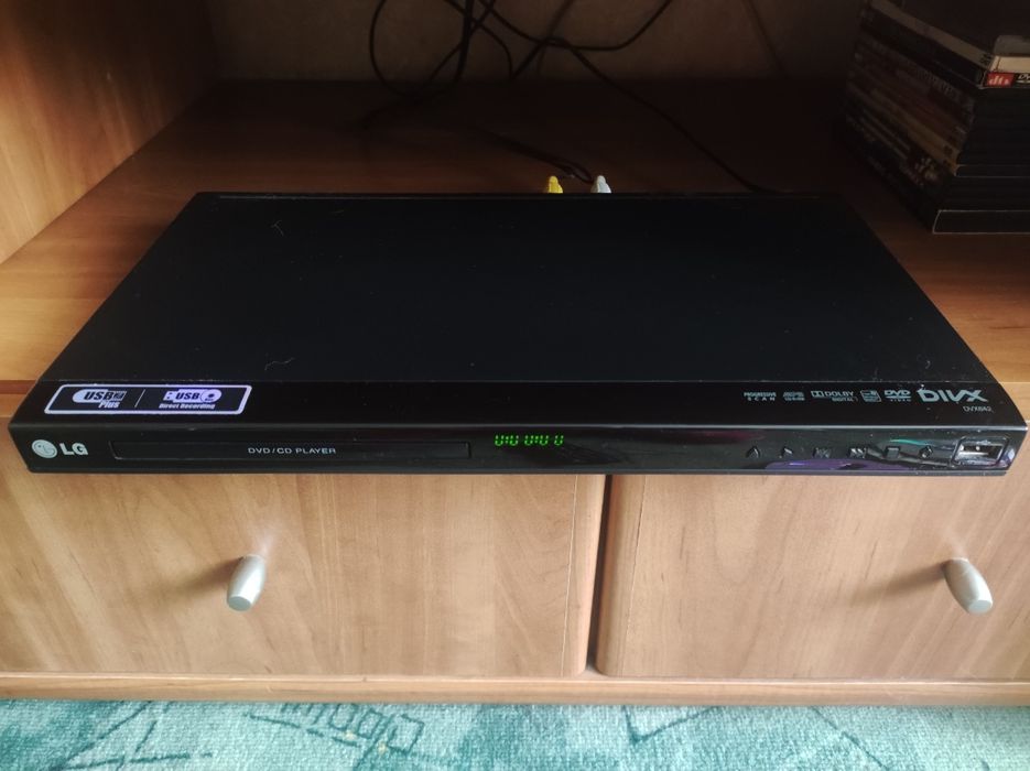 Продаю DVD марка LG