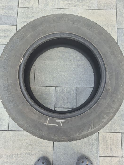 4 opony Riken 225/65 R17 106H 701