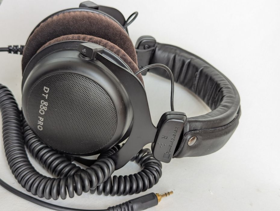 Beyerdynamic dt 880 pro (250ohm) 770 990