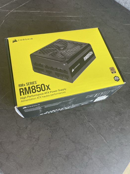 Corsair RM850x (Fonte de Alimentação)