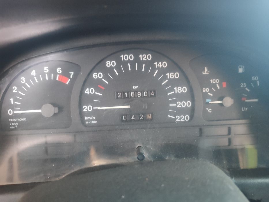 Ваз 21099 2002 год