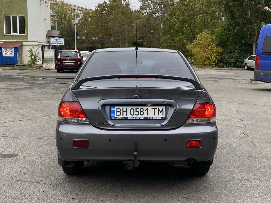 Продам хозяйский Lancer 9