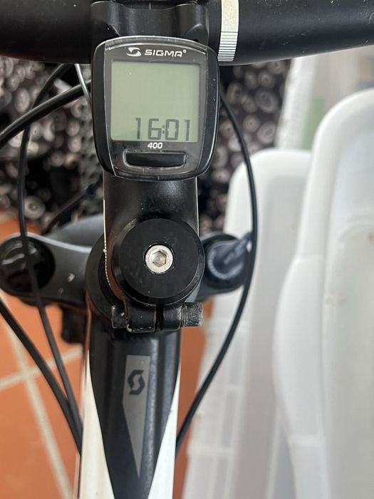 Bicicleta SCOTT bom estado color preto  “L”