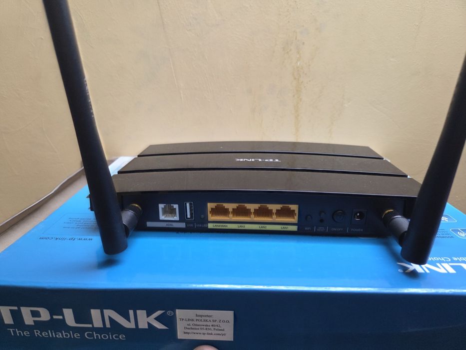 Router TP-link TD W8970