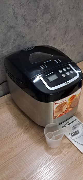 Продам хлебопечку moulinex