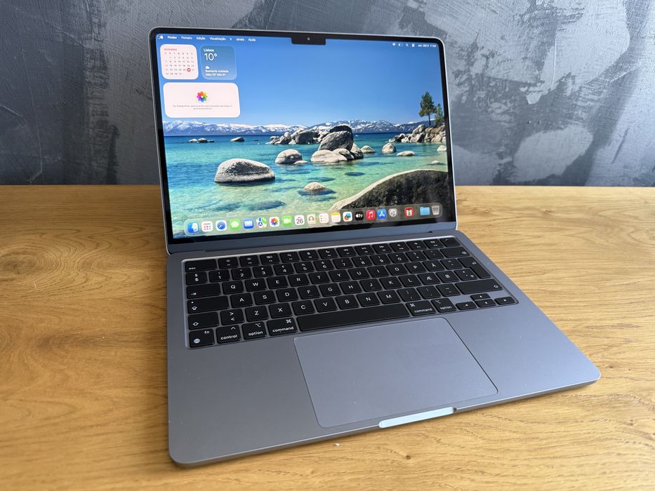Macbook Air M2 2022