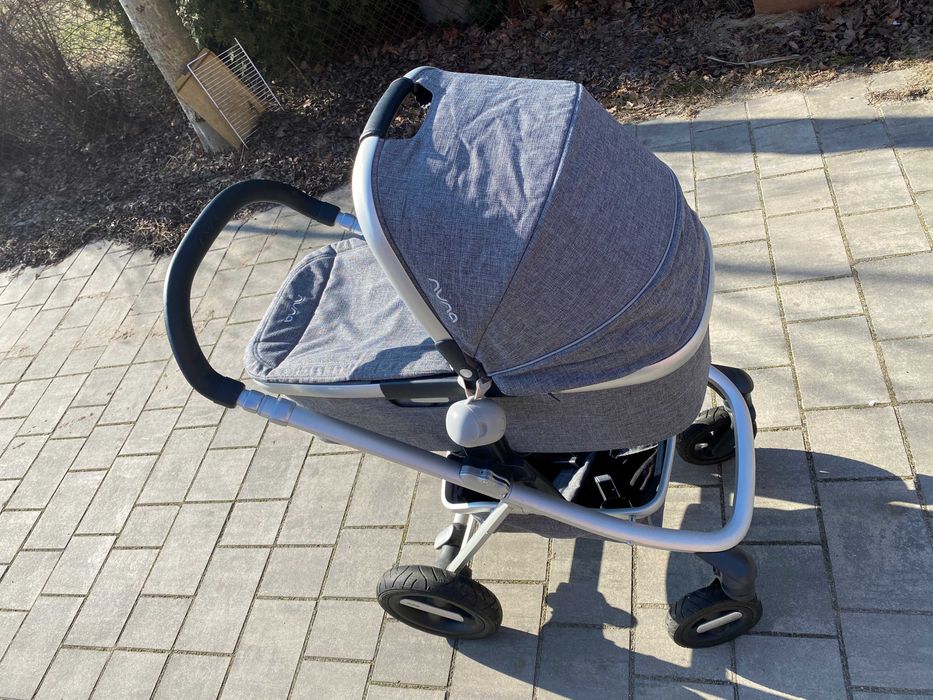 Wózek 2w1 Nuna IVVI Savi + 2 foteliki + wanienka z przewijakiem