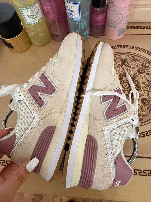 Жіночі кросівки New Balance 574 (WL574FLR) — 38 розмір / 24.5 см / Оригінал