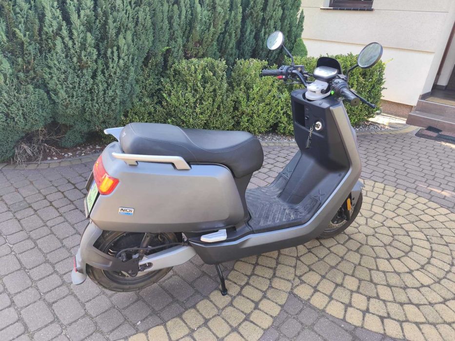 skuter ELEKTRYCZNY / 50cm3 / bez PRAWO JAZDY / NIU NQI SPORT / 2022 r.