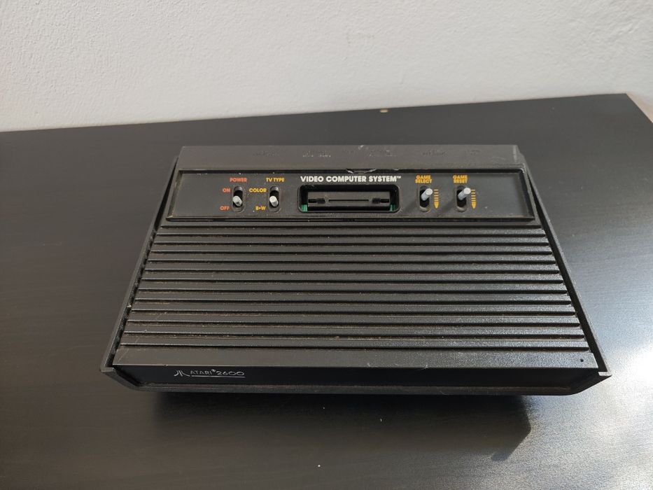 Atari 2600 Preta (Para Peças/Reparação)