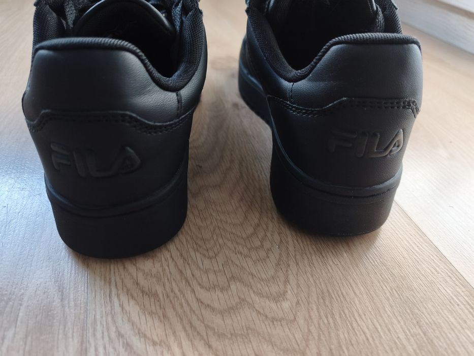 Sprzedam buty Fila rozmiar 39
