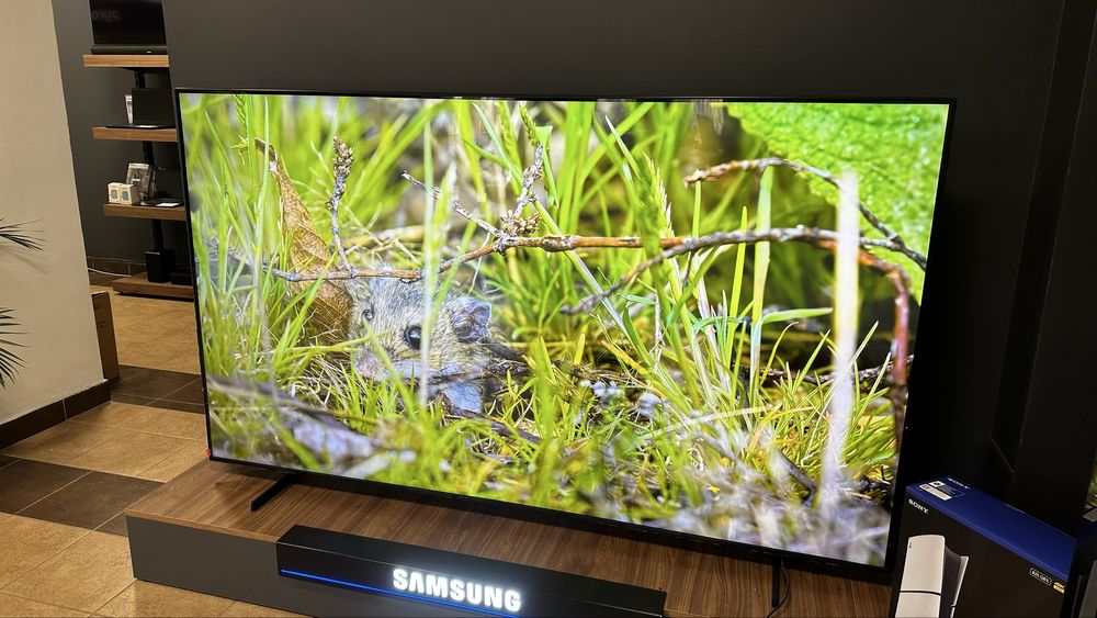 Телевізор Samsung 85DU7100 85DU7172 Neu 2024 гарантія 12 міс