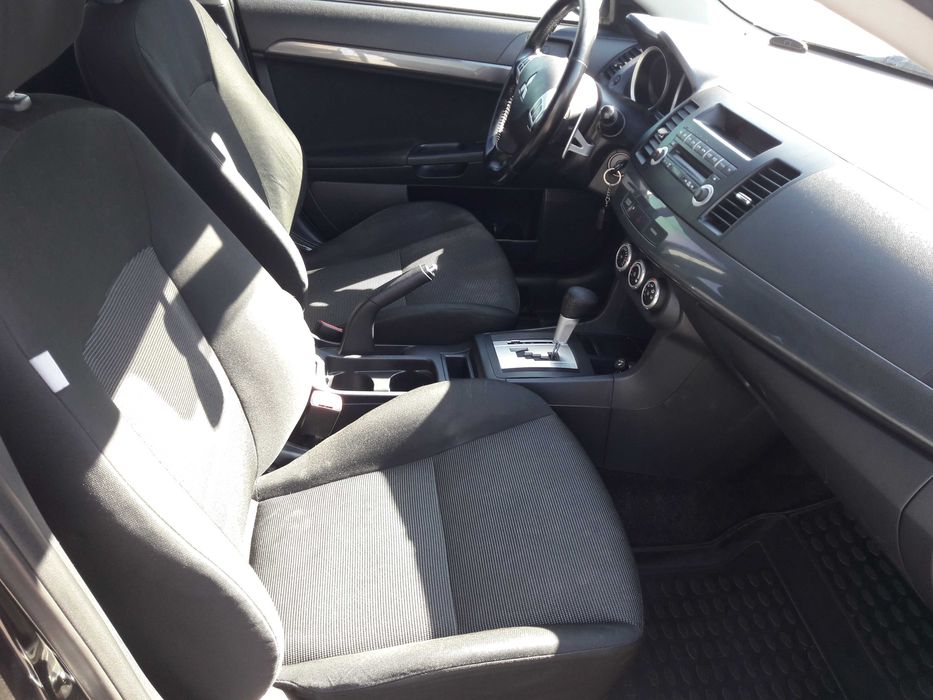 Авто Mitsubishi Lancer 10 2009 X 2.0i CVT (150 к.с.) в гарному стані