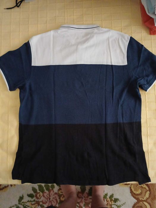 Polo Levi's - Tamanho XXL, Várias Cores, Usada em Bom Estado