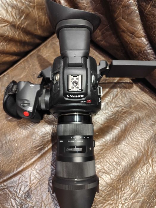 Kamera Canon C100 mark II+sigma 18-35.1.8