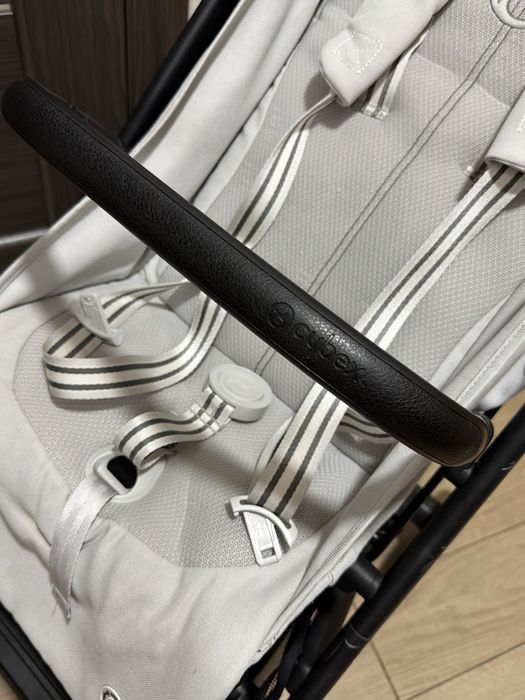 Візок cybex beezy