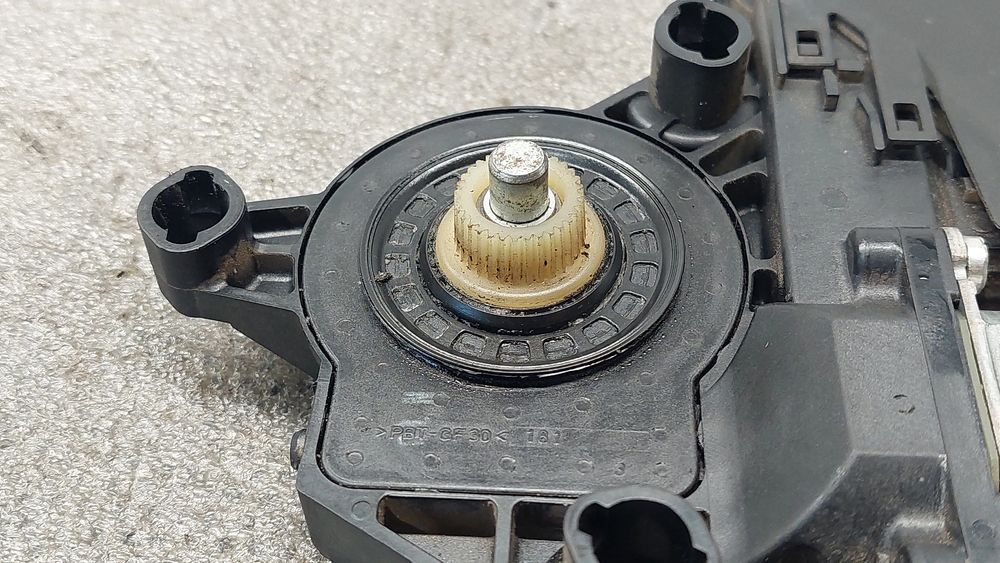 Motor vidro trás direito AUDI A4 Avant (8ED, B7)