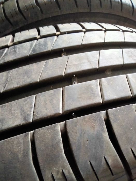 Pneus semi-novos 90% de piso várias medidas