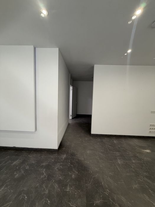 Офис в аренду. Срибнокильская 12. Киев. Осококорки т.собственника  0997771677