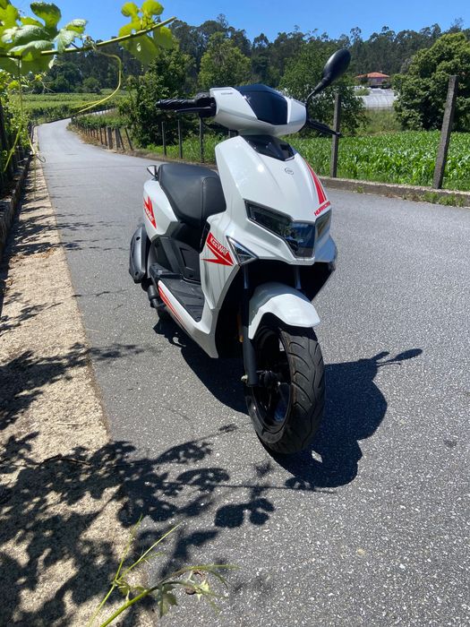keeway hurricane 50cc 4 tempos