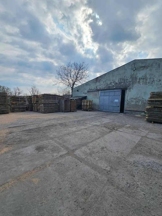 Продаж нежитлового приміщення в місті